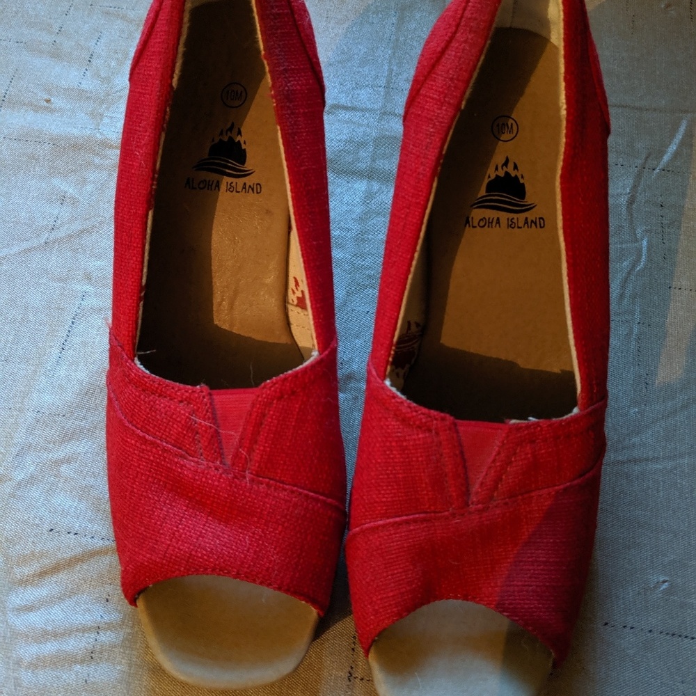 Red Peep Toe wedges - Picture 2 of 4